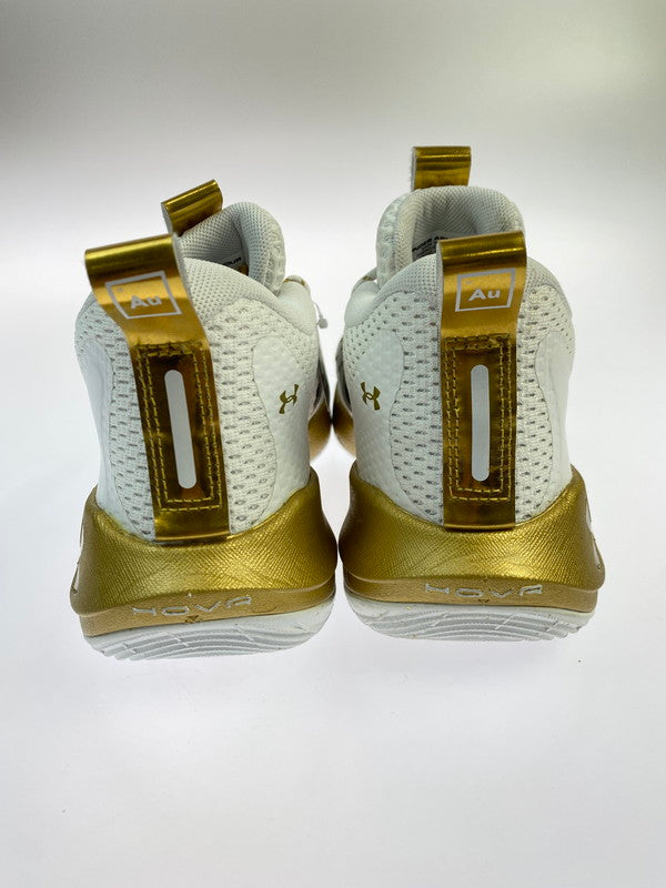 【未使用品】【メンズ/レディース】 UNDER ARMOUR アンダーアーマー 3023086-105 EMBIID ONE WHITE GOLD 靴 シューズ スニーカー 163-250831-AS-10-min サイズ：25.5cm カラー：ホワイト/ゴールド 万代Net店