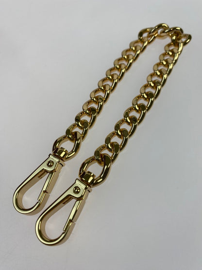 【中古品】【レディース】 Michael Kors マイケルコース JET SET ITEM LG EW ZP CHAIN CROSSBODY 35S1GTTC7L ジェットセットアイテム チェーンクロスボディ カバン ショルダーバッグ 188-250906-kk-12-min カラー：ボルドー 万代Net店