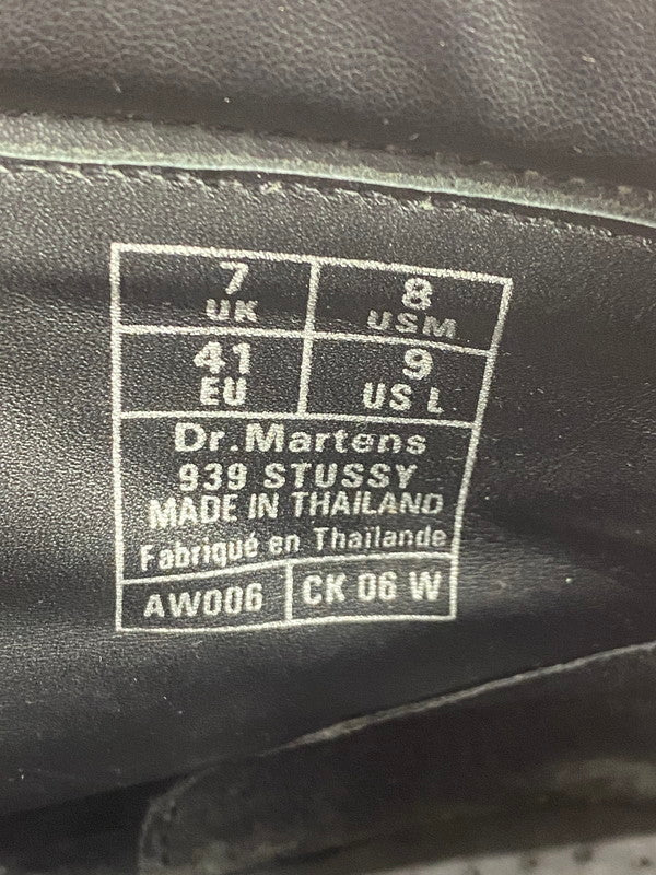 【中古品】【メンズ】 STUSSY ステューシー × DR.MARTINS ドクターマーチン 27584001 939 BOOT BLACK 靴 シューズ ブーツ 164-250906-AS-16-min サイズ：US8 カラー：ブラック 万代Net店