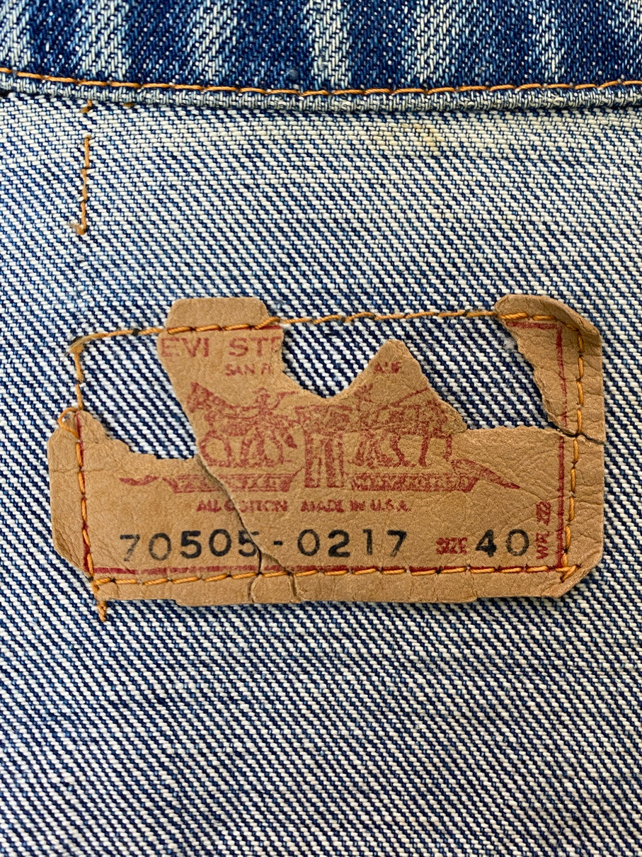【現状渡し品】【メンズ】 Levi's リーバイス 70505-0217 52刻印 BIG E 4TH DENIM JACKET デニムジャケット アウター 146-250911-AS-13-min サイズ：40 カラー：インディゴ 万代Net店