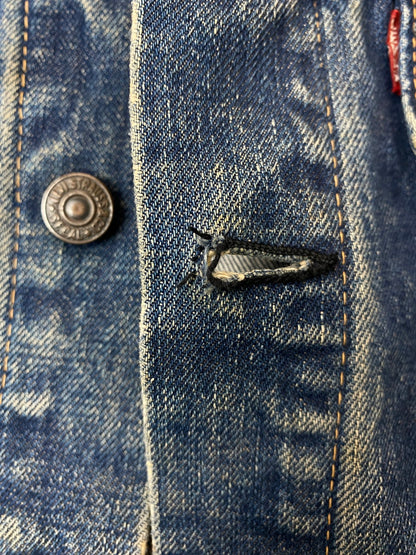 【現状渡し品】【メンズ】 Levi's リーバイス 70505-0217 52刻印 BIG E 4TH DENIM JACKET デニムジャケット アウター 146-250911-AS-13-min サイズ：40 カラー：インディゴ 万代Net店