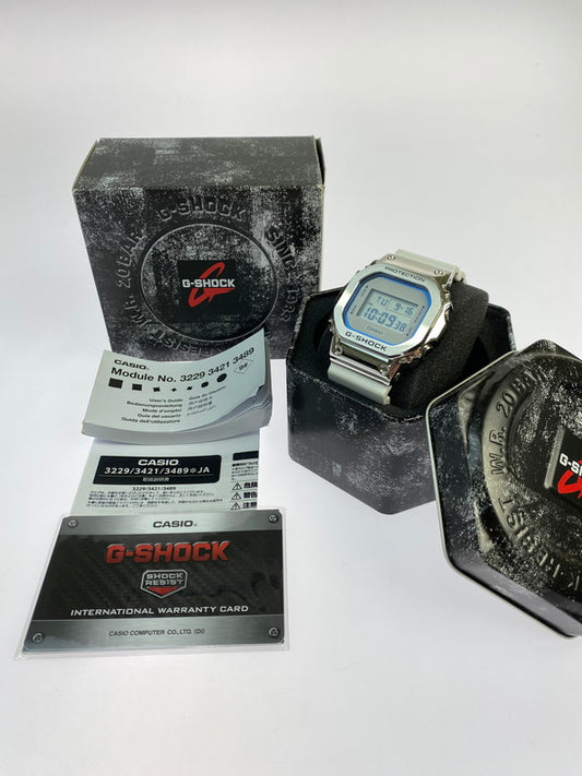 【LIFTる。景品】【中古品】【メンズ】 G-SHOCK ジーショック デジタル クオーツ腕時計 GM-5600LC-7JF メンズ ウォッチ 196-250918-em-18-min カラー：シルバー/ホワイト 万代Net店