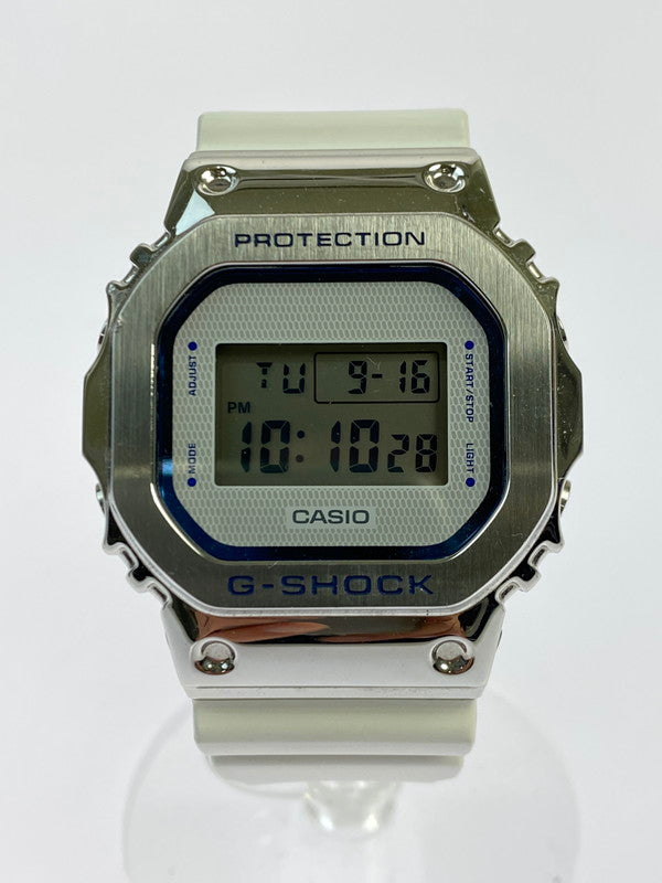 【LIFTる。景品】【中古品】【メンズ】 G-SHOCK ジーショック デジタル クオーツ腕時計 GM-5600LC-7JF メンズ ウォッチ 196-250918-em-18-min カラー：シルバー/ホワイト 万代Net店