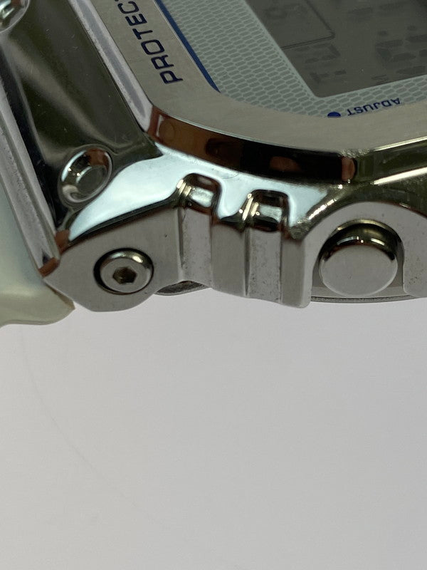 【LIFTる。景品】【中古品】【メンズ】 G-SHOCK ジーショック デジタル クオーツ腕時計 GM-5600LC-7JF メンズ ウォッチ 196-250918-em-18-min カラー：シルバー/ホワイト 万代Net店