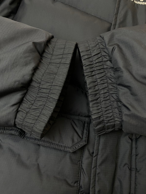 【中古品】【メンズ】 HELLY HANSEN ヘンリー ハンセン LOGO EMBROIDERED DOWN JACKET HDF9604 90S ロゴ エンブロイダード ダウン ジャケット メンズ アウター 144-251121-em-23-min サイズ：M カラー：ブラック 万代Net店