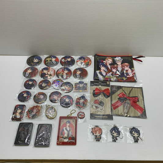 【中古品】 ツイステッドワンダーランド ハーツラビュル寮 グッズまとめ ポーチ 缶バッチ チャーム 他 おもちゃ 046-250927-AS-22-min 万代Net店