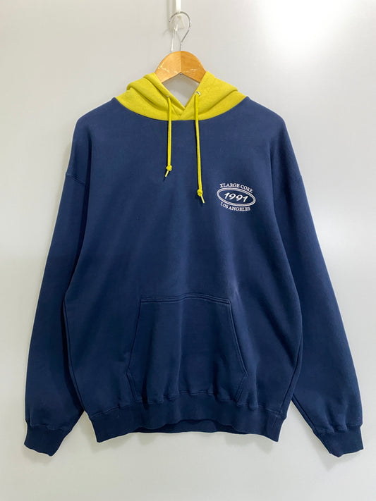 【中古品】【メンズ】 XLARGE エクストララージ 2TONE SWEATSHIRT ツートーン スウェットシャツ 101233012002 メンズ パーカー 142-260630-hu-17-min サイズ：L カラー：ネイビー/イエロー系 万代Net店