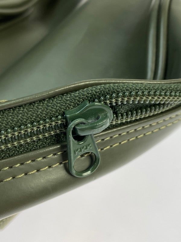 【現状渡し品】【メンズ/レディース】 ISSEY MIYAKE イッセイミヤケ 80's BACKPACK 80年代 筆タグ バックパック リュックサック カバン 188-250917-yn-16-min カラー：オリーブグリーン 万代Net店