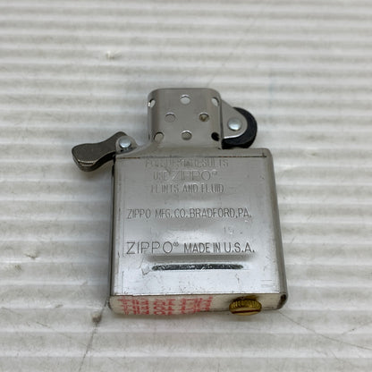 【中古美品】【メンズ/レディース】 ZIPPO ジッポ ZIPPO ジッポ MR BLAISDELL LIMITED EDITION ミスターブレイズデル リミテッドエディション USA製 オイルライター アクセサリー 喫煙具 2015年製造 インサイドユニット2015年製 206-250914-kk-11-min カラー：ブラック 万代Net店