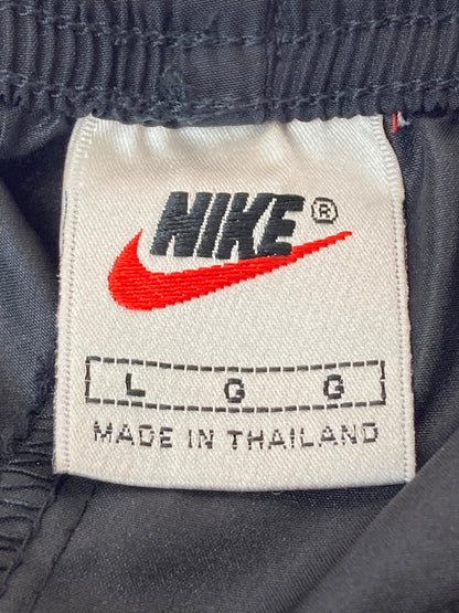 【中古品】【メンズ】 NIKE ナイキ 白タグ 刺?LOGO NYLON PANTS ナイロンパンツ ボトムス 157-251012-ks-67-min サイズ：L カラー：ブラック 万代Net店