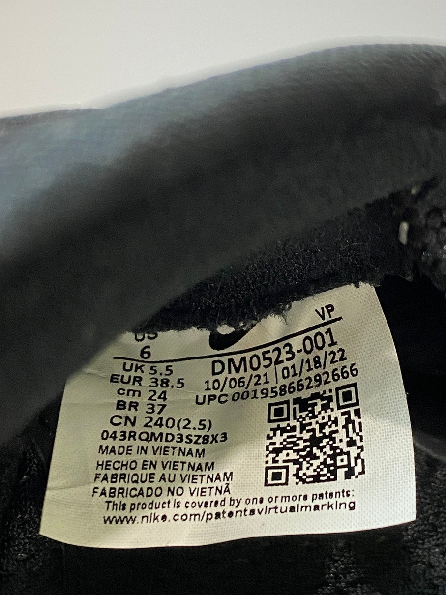 【中古品】【レディース】 NIKE ナイキ AIR ZOOM FLIGHT 95 DM0523 001 エア ズームフライト 95 スニーカー 靴 166-250918-yn-07-min サイズ：24.0cm US6 カラー：BLACK/WHITE-METALLIC SILVER 万代Net店