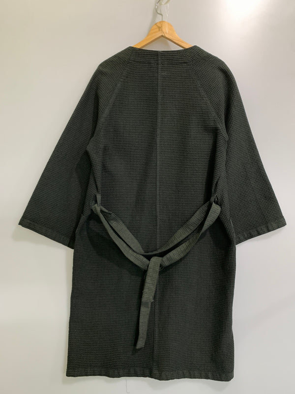 【中古品】【メンズ】 ITALIAN ARMY イタリアン アーミー GOWN HOSPITAL COAT ガウン ホスピタル コート 7230-17 11 2000 上着 146-260812-hu-17-min サイズ：表記無しのため不明 カラー：ブラック 万代Net店