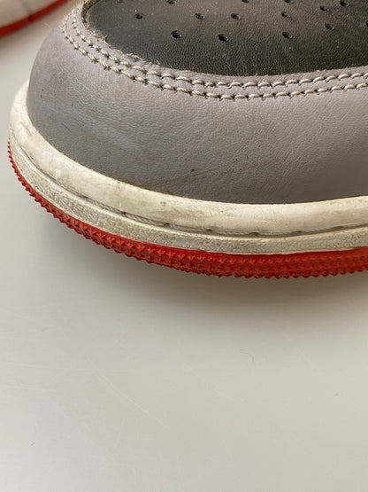 【中古品】【メンズ】 NIKE ナイキ AIR JORDAN 1 LOW 553558-060 エア ジョーダン 1 ロー スニーカー 靴 160-250918-yn-05-min サイズ：27.5cm US9.5 カラー：BLACK/FIRE RED-CEMENT GREY 万代Net店