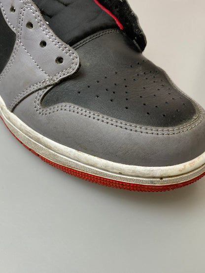 【中古品】【メンズ】 NIKE ナイキ AIR JORDAN 1 LOW 553558-060 エア ジョーダン 1 ロー スニーカー 靴 160-250918-yn-05-min サイズ：27.5cm US9.5 カラー：BLACK/FIRE RED-CEMENT GREY 万代Net店