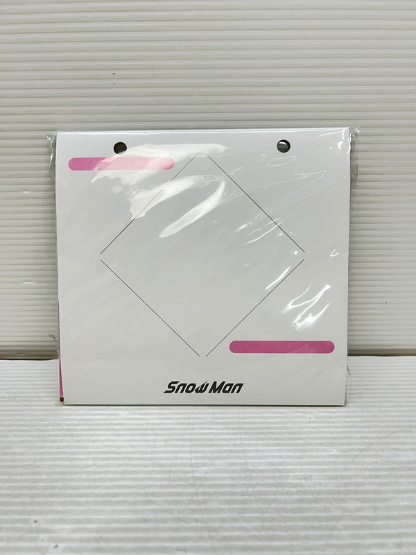【中古品】 Snow Man 2024-2025 卓上カレンダー スノーマン アイドル グッズ カード 087-250929-em-13-min 万代Net店