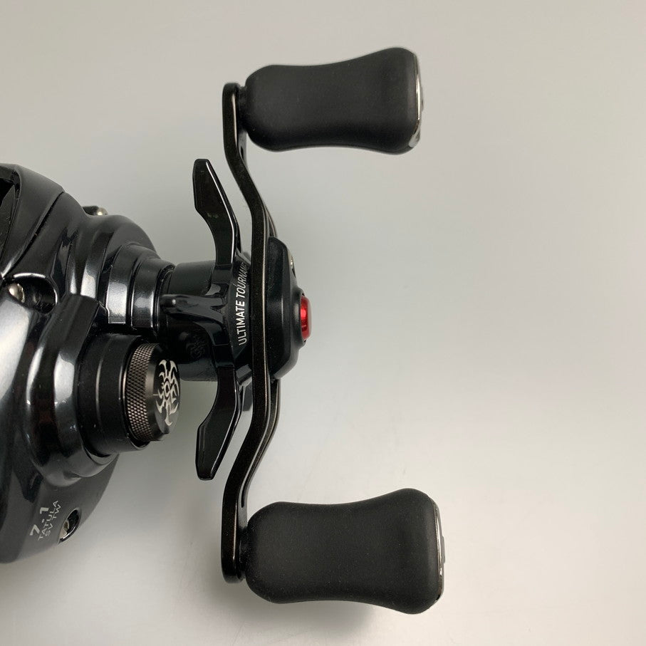 【中古品】 DAIWA ダイワ 20タトゥーラ SV TW 103SHL リール 釣り具 134-260309-SH-04-min 万代Net店