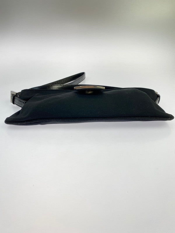 【中古品】【レディース】 FENDI フェンディ 2321 26685 099 ナイロン レザー ウエストポーチ ショルダーバッグ カバン 180-250921-AS-34-min カラー：ブラック 万代Net店