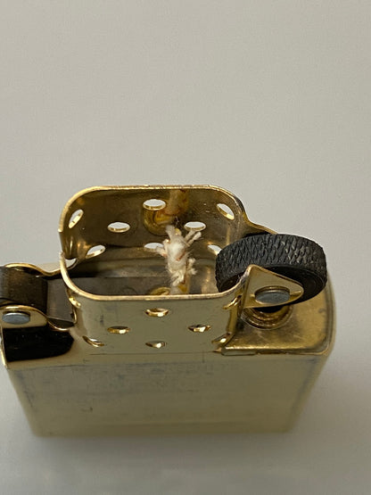 【LIFTる。景品】【中古美品】【メンズ】 ZIPPO ジッポ 48994 HARLEY-DAVIDSON ハーレーダビッドソン 喫煙グッズ オイルライター 206-250921-AS-20-min カラー：レッド/ブラック 万代Net店