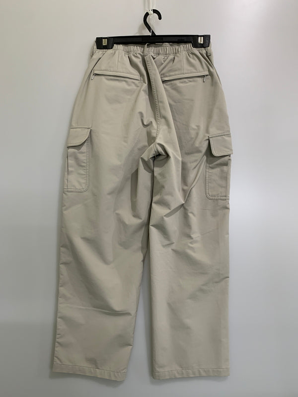 【中古品】【メンズ】 COMFORTABLE REASON コンフォータブルリーズン CARGO PANTS CREAM カーゴパンツ クリーム メンズ ボトムス 155-260704-hu-16-min サイズ：ONESIZE カラー：ライトグレー系 万代Net店