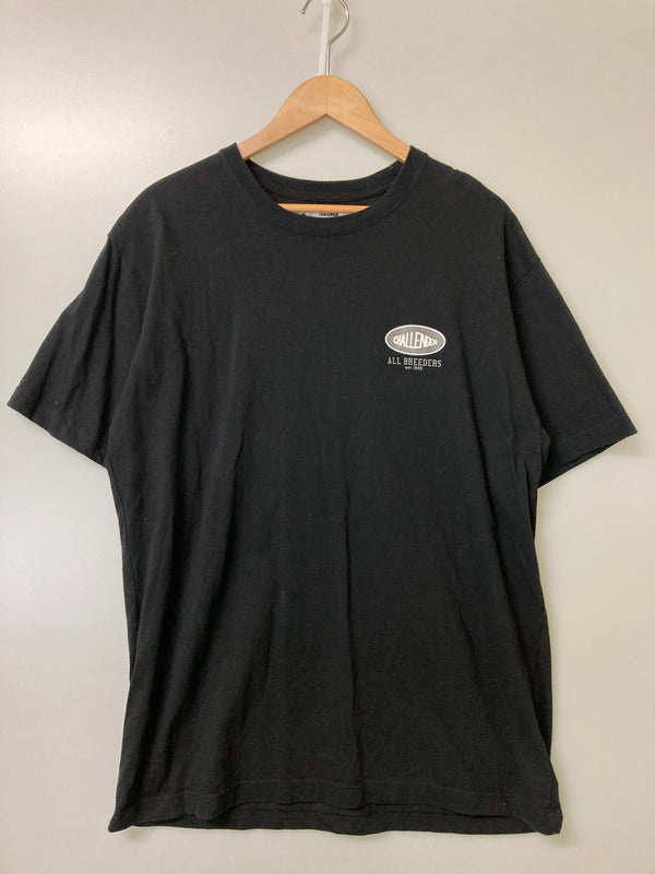 【中古品】【メンズ】 CHALLENGER チャレンジャー × NEW BALANCE ニューバランス PRINT S S TEE ショートスリーブ 142-251111-AS-38-min サイズ：XL カラー：ブラック 万代Net店
