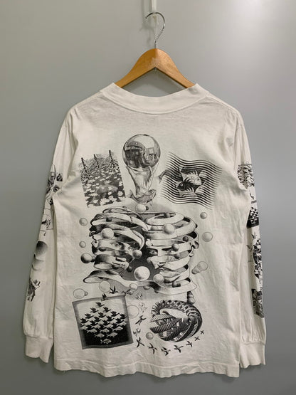 【中古品】【メンズ】 M.C. ESCHER マウリッツ・エッシャー MULTI PRINT ART L S TSHIRT 長袖 Tシャツ トップス 146-250927-ks-64-min カラー：ホワイト 万代Net店