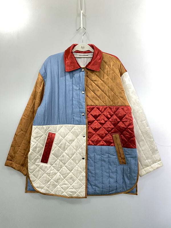 【中古品】【レディース】 RIEHATA × ATMOS PINK リエハタ アトモス ピンク PATCHWORK QUILTING COAT WHITEMIX 20AW‐RECT02‐WHT キルティング コート アウター 169-260912-hu-50-min サイズ：F カラー：ホワイト/レッド/ブラウン/ライトブルー 万代Net店