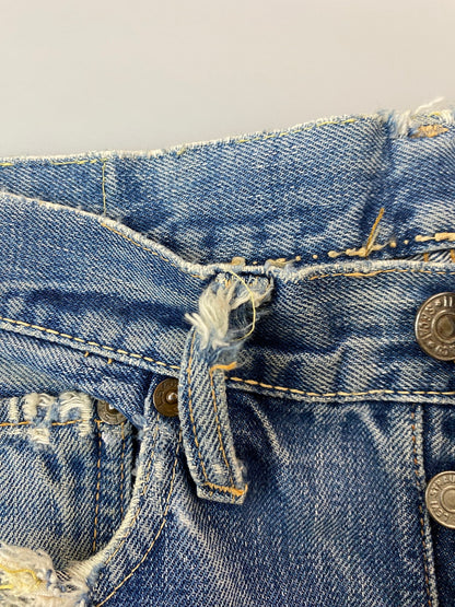 【現状渡し品】【メンズ】 Levi's リーバイス 60's 501 DENIM PANTS VINTAGE 60年代 501 デニムパンツ ボトムス ジーンズ BIG E ボタン裏 刻印2 イエローステッチ Vステッチ ヴィンテージ 157-251008-kk-44-min サイズ：表記無し 下記参照 カラー：ライトインディゴ 万代Net店