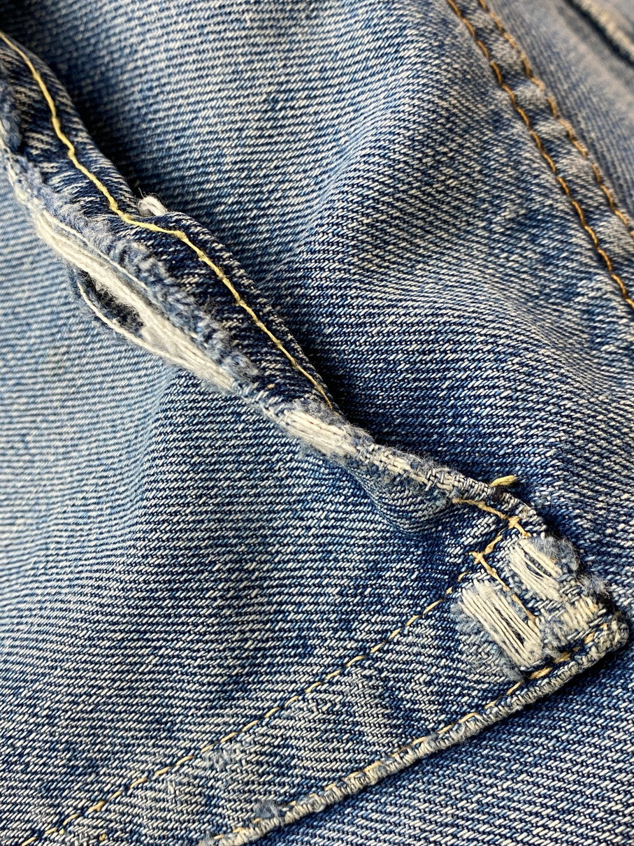 【現状渡し品】【メンズ】 Levi's リーバイス 60's 501 DENIM PANTS VINTAGE 60年代 501 デニムパンツ ボトムス ジーンズ BIG E ボタン裏 刻印2 イエローステッチ Vステッチ ヴィンテージ 157-251008-kk-44-min サイズ：表記無し 下記参照 カラー：ライトインディゴ 万代Net店