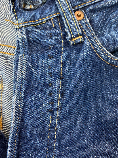 【現状渡し品】【メンズ】 Levi's リーバイス 60's 501 DENIM PANTS VINTAGE 60年代 501 デニムパンツ ボトムス ジーンズ BIG E ボタン裏 刻印6 イエローステッチ Vステッチ ヴィンテージ 157-251008-kk-43-min サイズ：表記無し 下記参照 カラー：ライトインディゴ 万代Net店