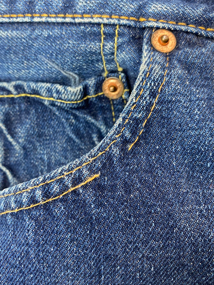 【現状渡し品】【メンズ】 Levi's リーバイス 60's 501 DENIM PANTS VINTAGE 60年代 501 デニムパンツ ボトムス ジーンズ BIG E ボタン裏 刻印6 イエローステッチ Vステッチ ヴィンテージ 157-251008-kk-43-min サイズ：表記無し 下記参照 カラー：ライトインディゴ 万代Net店