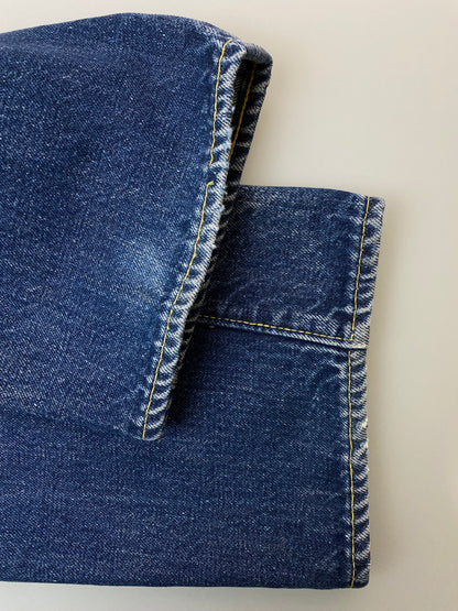 【現状渡し品】【メンズ】 Levi's リーバイス 60's 501 DENIM PANTS VINTAGE 60年代 501 デニムパンツ ボトムス ジーンズ BIG E ボタン裏 刻印6 イエローステッチ Vステッチ ヴィンテージ 157-251008-kk-43-min サイズ：表記無し 下記参照 カラー：ライトインディゴ 万代Net店