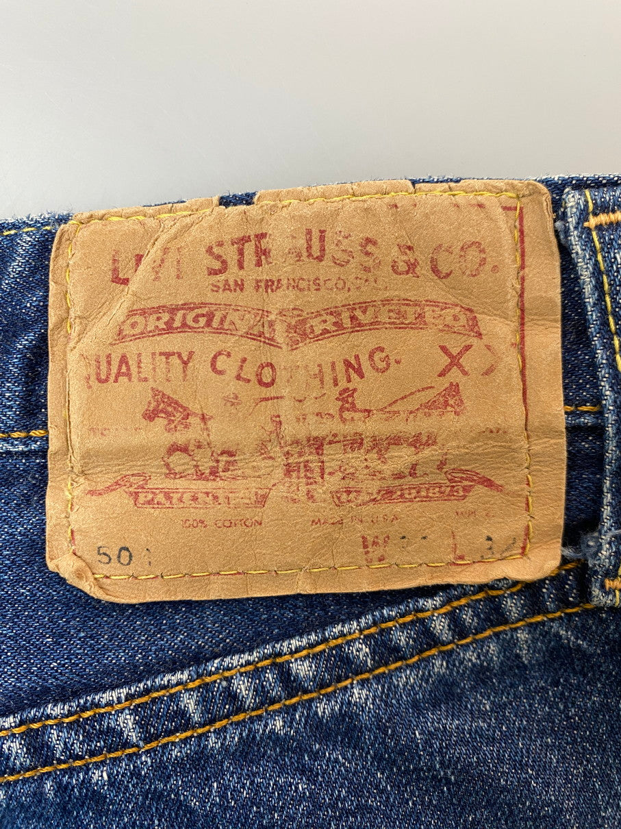 【現状渡し品】【メンズ】 Levi's リーバイス 60's 501 DENIM PANTS VINTAGE 60年代 501 デニムパンツ ボトムス ジーンズ BIG E ボタン裏 刻印6 イエローステッチ Vステッチ ヴィンテージ 157-251008-kk-43-min サイズ：表記無し 下記参照 カラー：ライトインディゴ 万代Net店