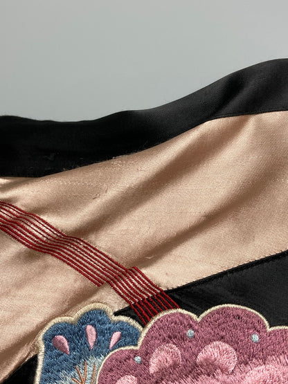 【現状渡し品】【メンズ】 花旅楽団 花柄刺繍 スカジャン アウター 147-251018-ks-27-min サイズ：XL カラー：サーモンピンク系 万代Net店