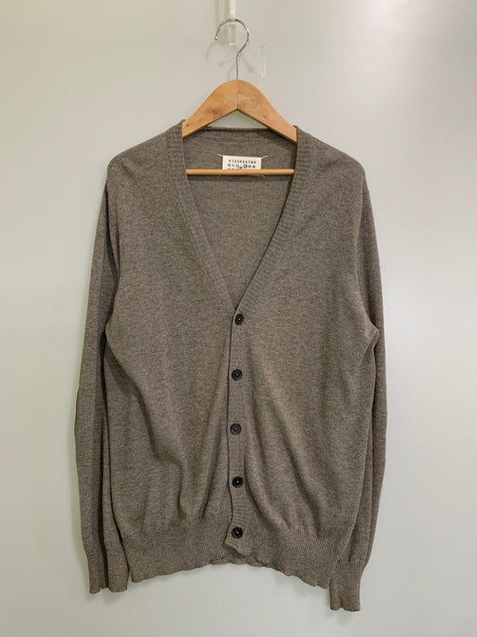 【中古品】【メンズ】 Maison Margiela メゾンマルジェラ 16W ELBOW PATCH CARDIGAN S50HA0662 エルボーパッチ カーディガン トップス 141-250929-kk-18-min サイズ：XL カラー：グレー 万代Net店