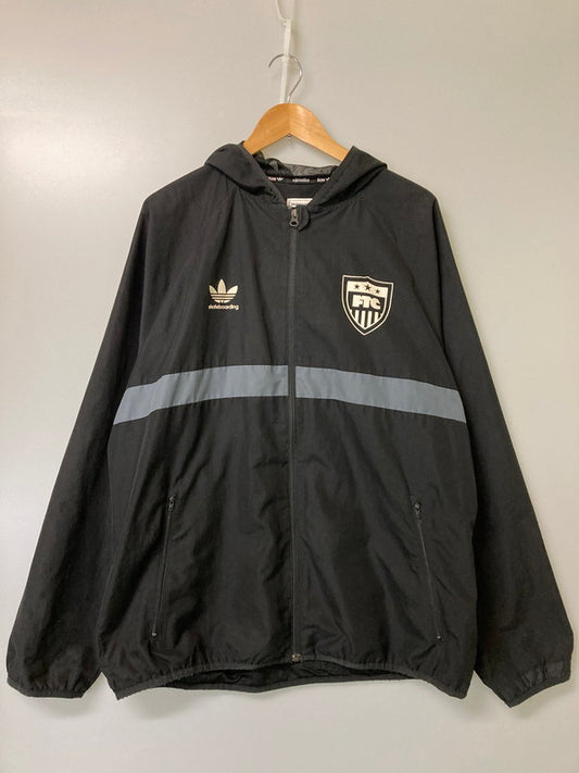【現状渡し品】【メンズ】 ADIDAS SKATEBOARDING × FTC アディダス スケートボーディング エフティーシー クライマライト ライトウェイト ウィンドブレーカー ライトアウター 142-251010-yn-15-min サイズ：4XO カラー：ブラック 万代Net店