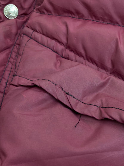 【現状渡し品】【メンズ】 SCHOTT ショット PRIME NORTHERN GOOSE 70S DOWN JACKET 70年代 プライム ノーザン グース ダウンジャケット アウター 146-251022-cn-08-min サイズ：XS カラー：ワインレッド 万代Net店