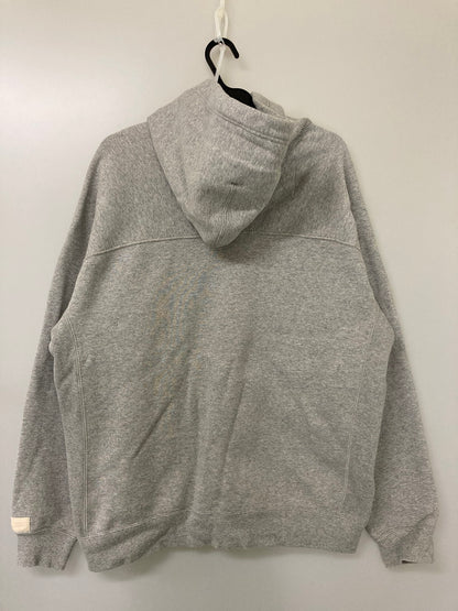 【中古品】【メンズ】 NEW BALANCE ニューバランス 1000 SWEAT HOODIE AMT25021 1000 スウェットプルオーバーフーディー トップス パーカー 148-251021-kk-07-min サイズ：XL カラー：グレー 万代Net店