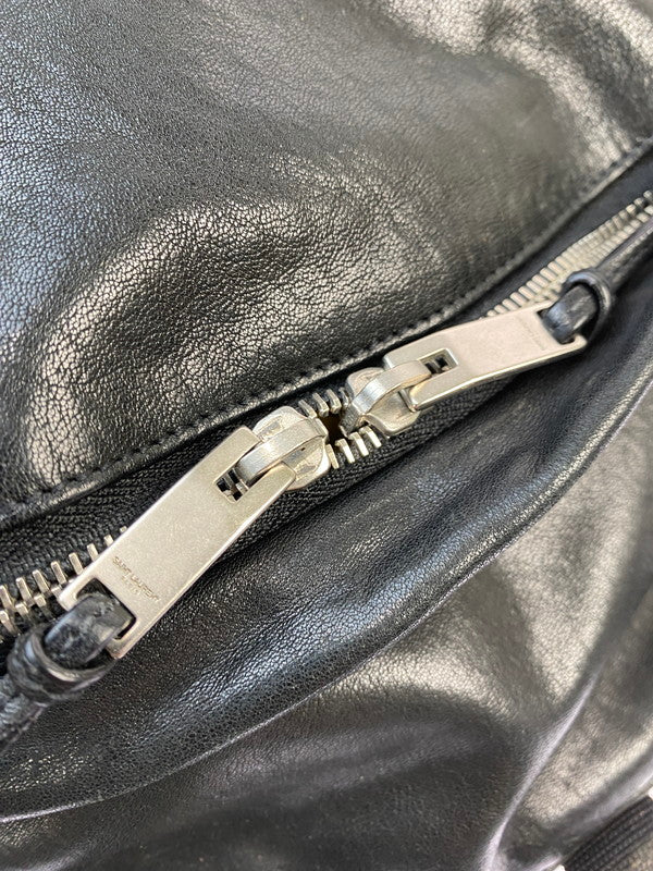 【中古品】【メンズ/レディース】 SAINT LAURENT PARIS サンローランパリ LEATHER MOUTON BACKPACK レザー マウンテン バックパック リュック カバン 180-251021-jt-04-min カラー：ブラック 万代Net店