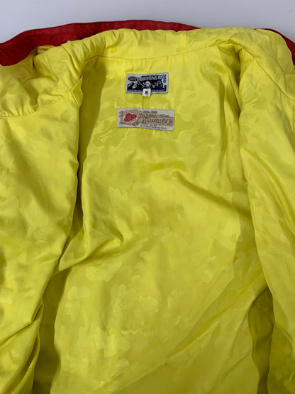 【現状渡し品】【メンズ】 A BATHING APE アベイシングエイプ x BRITISH MIRROR RAIN OILED CLOTH MOUNTAIN PARKA マウンテンパーカー 142-251012-ks-30-min サイズ：M カラー：べージュ/レッド 万代Net店