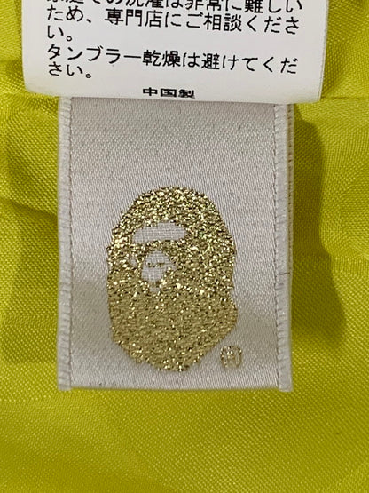 【現状渡し品】【メンズ】 A BATHING APE アベイシングエイプ x BRITISH MIRROR RAIN OILED CLOTH MOUNTAIN PARKA マウンテンパーカー 142-251012-ks-30-min サイズ：M カラー：べージュ/レッド 万代Net店