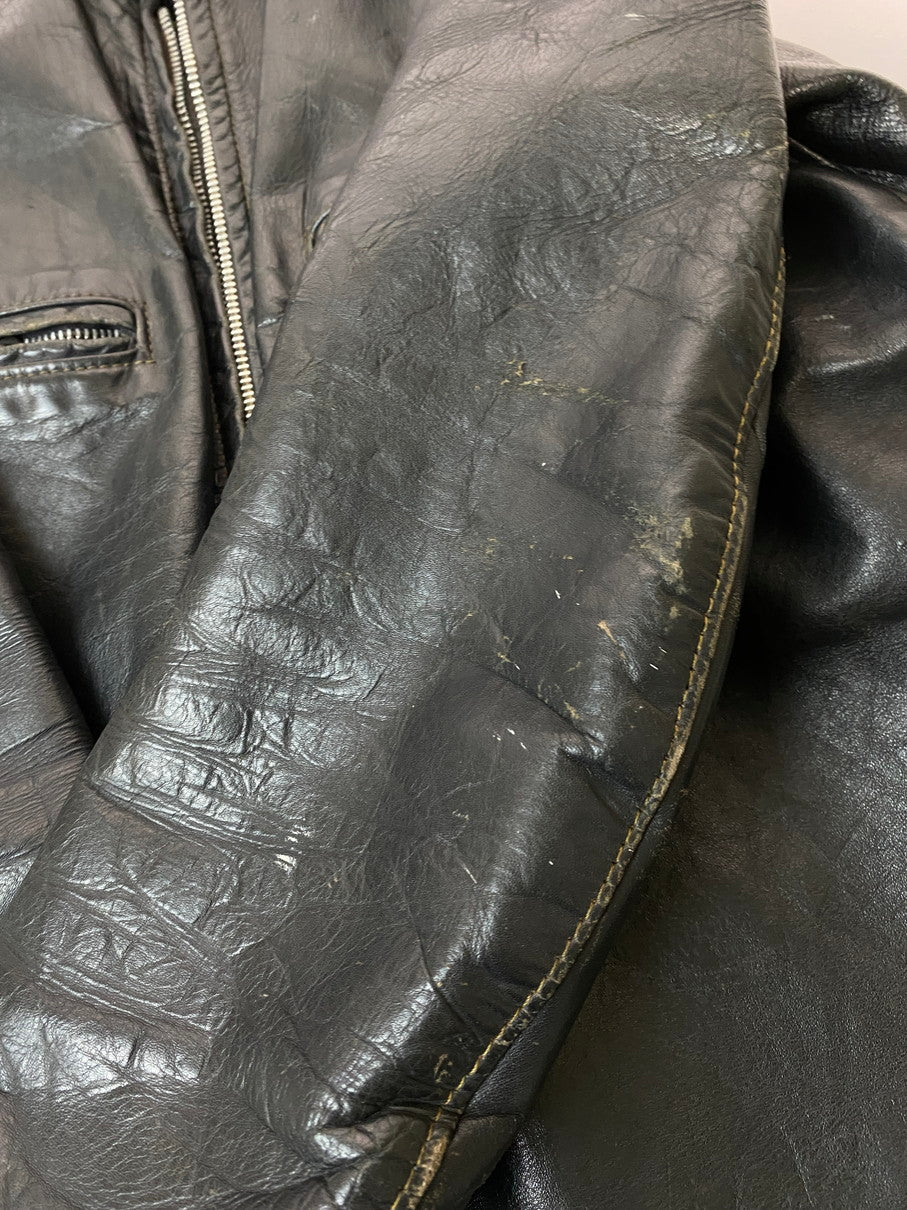【ジャンク品】【メンズ】 BROOKS LEATHER SPORTSWEAR ブルックスレザー スポーツウェア 60’s LEATHER SINGLE RIDERES JACKET VINTAGE 60年代 レザー シングルライダースジャケット アウター ヴィンテージ 146-251008-kk-48-min サイズ：表記無し 下記参照 カラー：ブラック 万代Net店