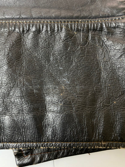 【ジャンク品】【メンズ】 BROOKS LEATHER SPORTSWEAR ブルックスレザー スポーツウェア 60’s LEATHER SINGLE RIDERES JACKET VINTAGE 60年代 レザー シングルライダースジャケット アウター ヴィンテージ 146-251008-kk-48-min サイズ：表記無し 下記参照 カラー：ブラック 万代Net店