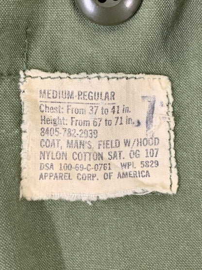 【現状渡し品】【メンズ】 U.S.ARMY ユーエスアーミー 60S M-65 FIELD JACKET フィールドジャケット 146-251012-ks-23-min サイズ：M-R カラー：グリーンカーキ 万代Net店