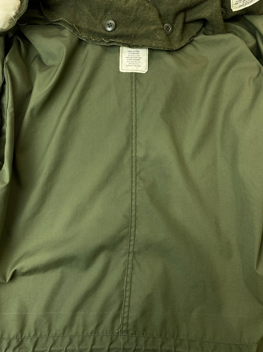 【現状渡し品】【メンズ】 U.S.ARMY ユーエスアーミー 70S M-65 フィッシュテール ジャケット アウター 146-251012-ks-41-min サイズ：XS-R カラー：グリーンカーキ 万代Net店