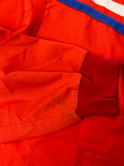 【現状渡し品】【メンズ】 FLIGHT APPAREL フライト アパレル RACING JACKET ナイロン ジャケット 70S レーシング ジャケット 70年代 メンズ アウター 146-251216-em-08-min サイズ：L カラー：ヴァーミリオン 万代Net店