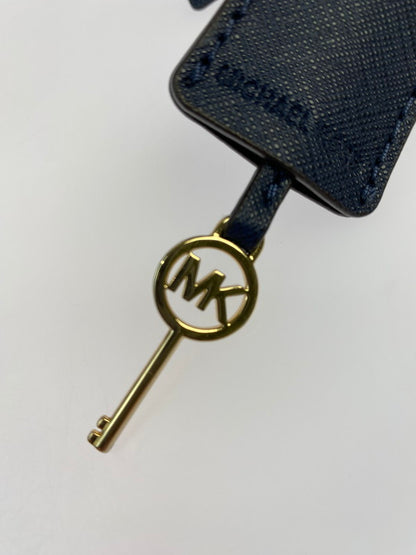 【中古品】【レディース】 Michael Kors マイケルコース ハミルトントラベラー ミディアム トップジップ メッセンジャー ショルダーバッグ 35F7GHXM2L カバン 188-251021-jt-18-min カラー：ネイビー 万代Net店