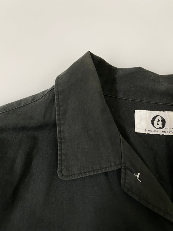 【中古品】【メンズ】 GOOD ENOUGH 90S SS SHIRT BLACK NAVY メンズ 半袖 ショートスリーブ 142-260630-hu-23-min カラー：ブラック 万代Net店