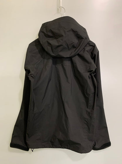 【中古品】【メンズ】 ARC'TERYX アークテリクス X000007082 BETA AR JACKET ジャケット 144-251018-ks-03-min サイズ：M カラー：ブラック 万代Net店