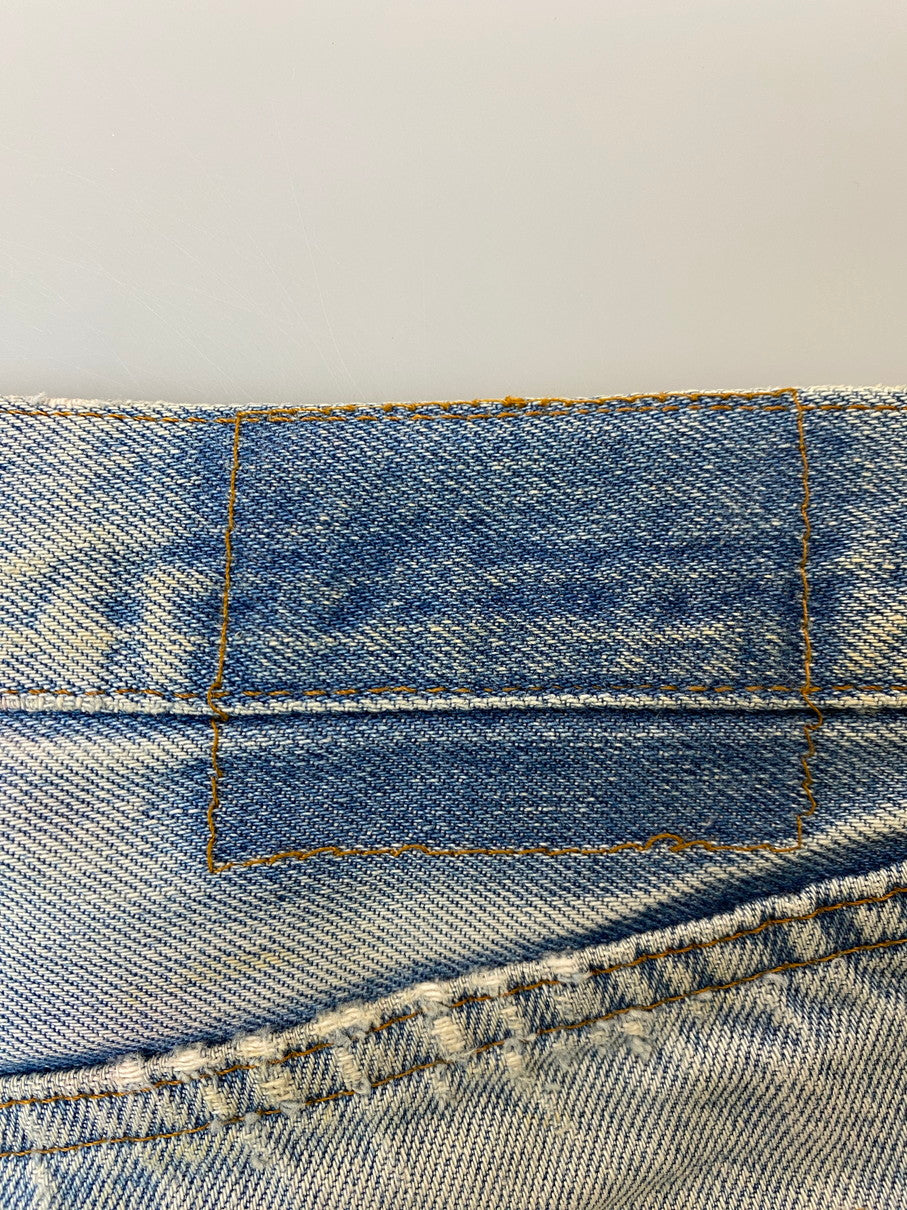 【現状渡し品】【メンズ】 Levi's リーバイス 80S 524刻印 501 スモールE デニムパンツ ボトムス 157-251023-jt-22-min サイズ：W34 L32 カラー：ライトインディゴ 万代Net店