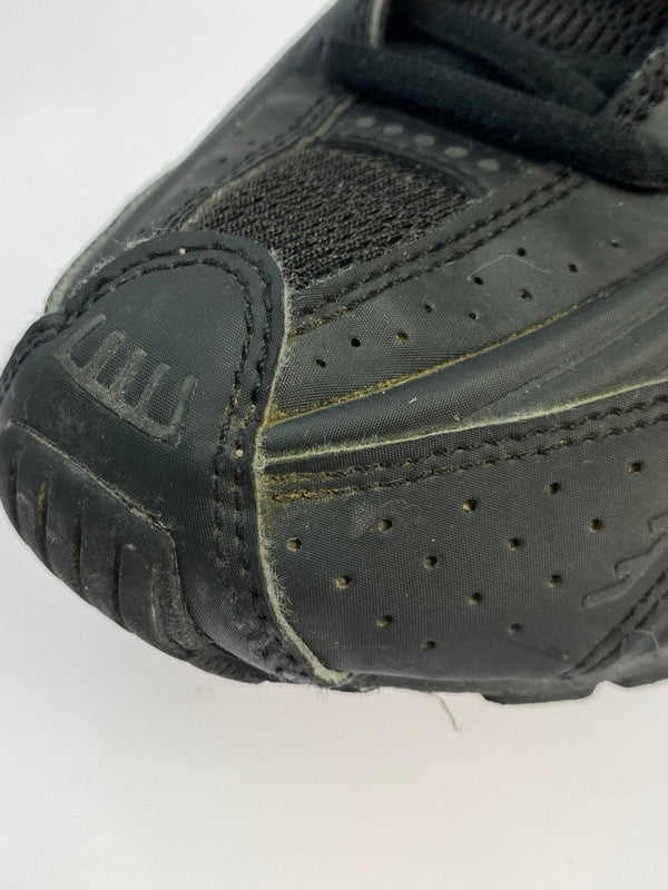 【中古品】【レディース】 NIKE ナイキ SHOX R4 AR3565-004 ショックス R4 スニーカー 靴 160-251016-kk-12-min カラー：BLACK/BLACK-BLACK-MAX ORANGE 万代Net店